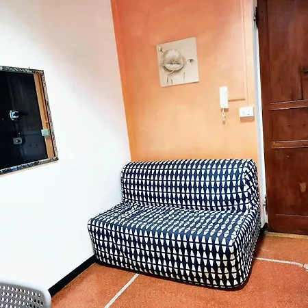 Charming In With Private Parking, 70 Sqm Appartement